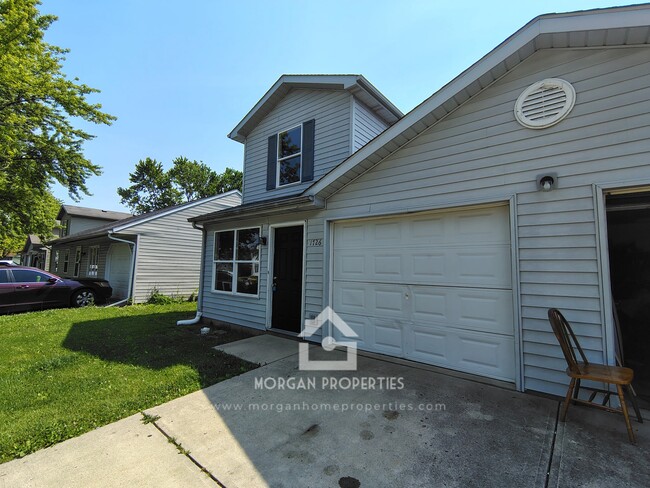 Photo - 1726 Greenwood Dr House