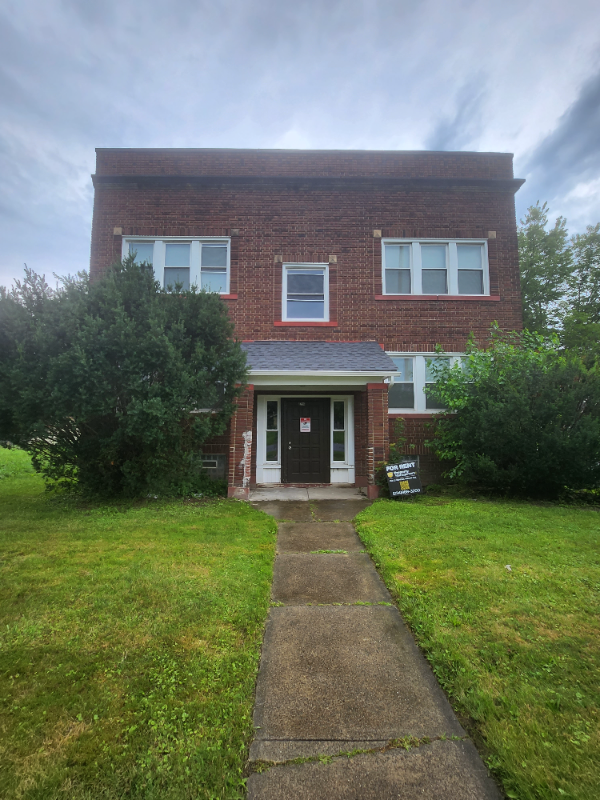 Building Photo - 4256 E 119th St Rental