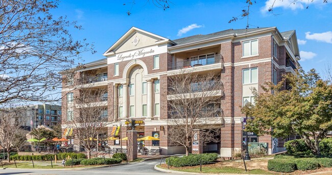 Photo - Downtown Auburn Luxury Living – Steps from...