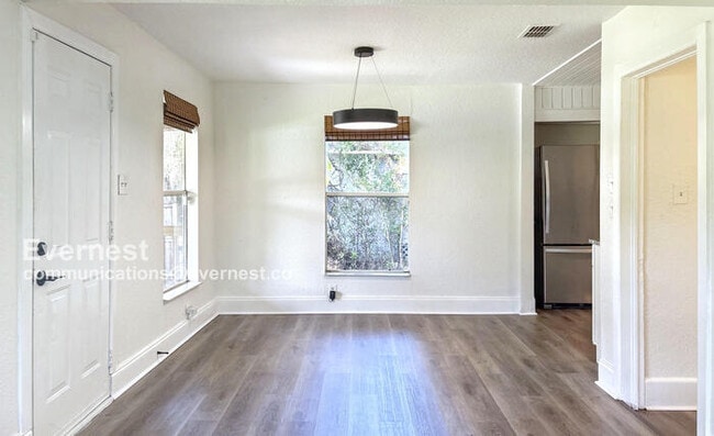 Photo - 2004 E Ellicott St