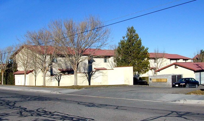 Photo - Windridge Apartments