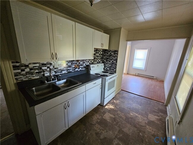 Photo - 1601 Byron St
