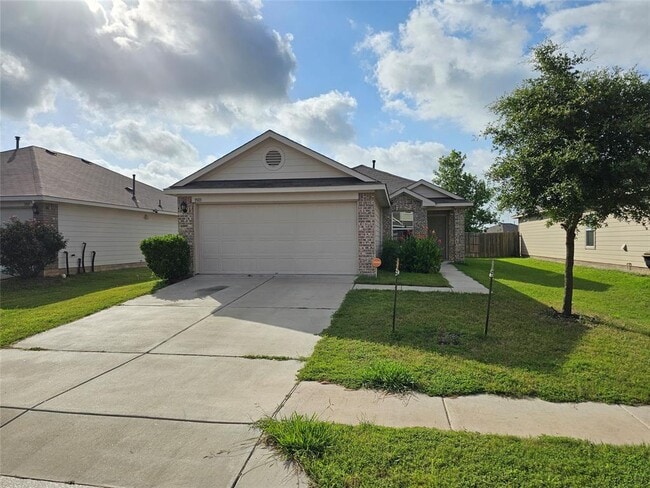 Photo - 3503 Batson Dr House
