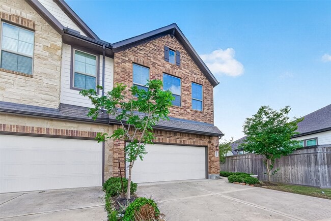 Photo - 9442 Starlight Oak Dr