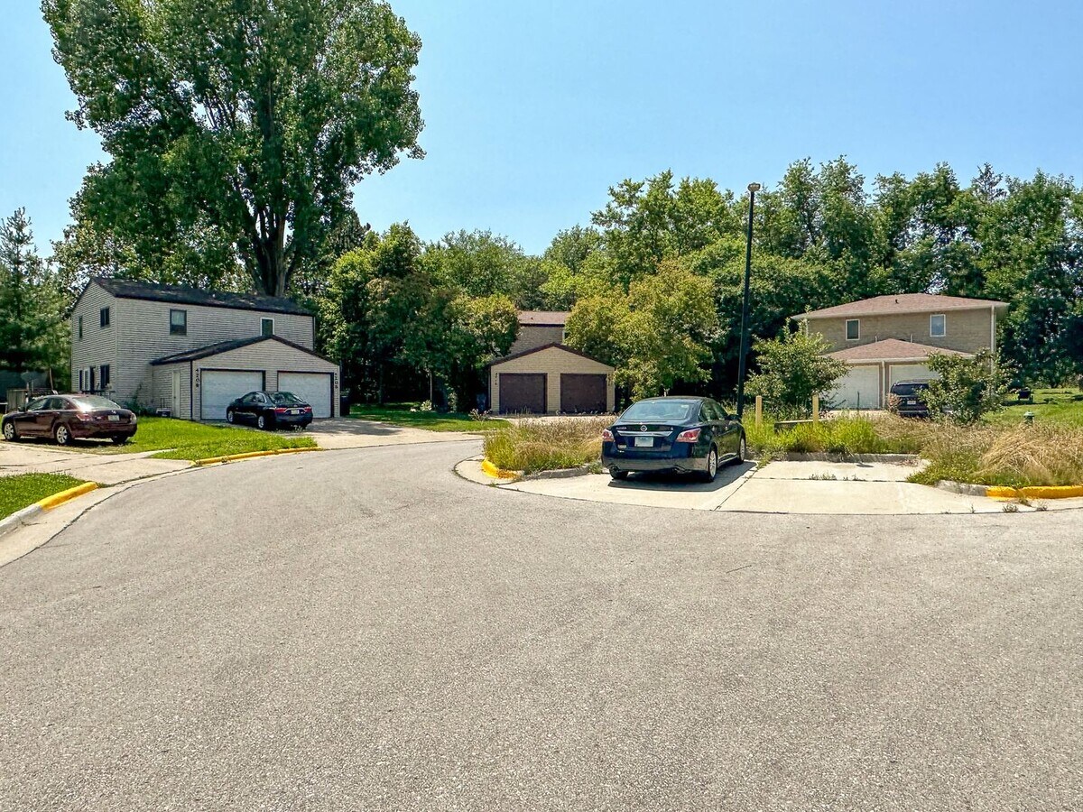 Photo - 4210-4212 Harris St Unit 4212