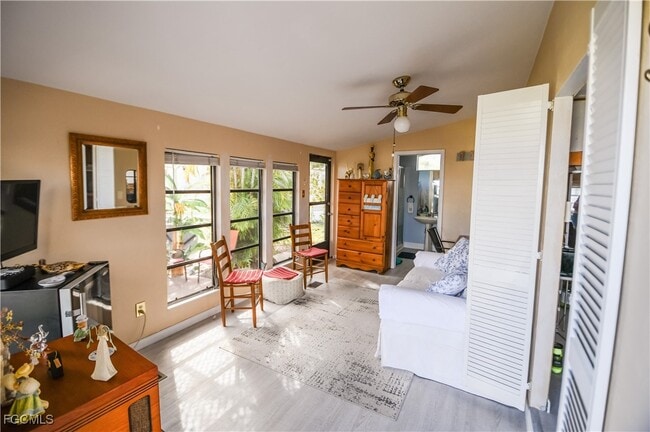 Photo - 8628 Firwood Dr