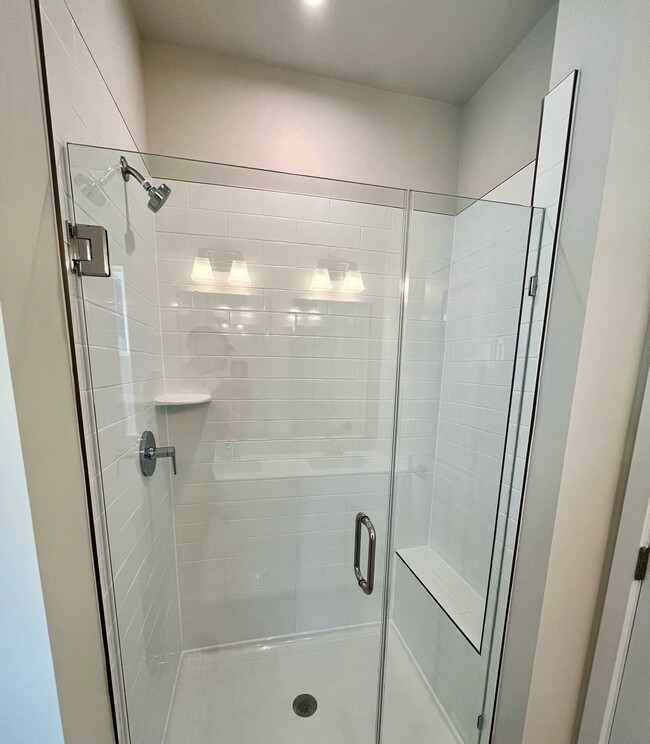 Photo - 8038 Pinot Ln