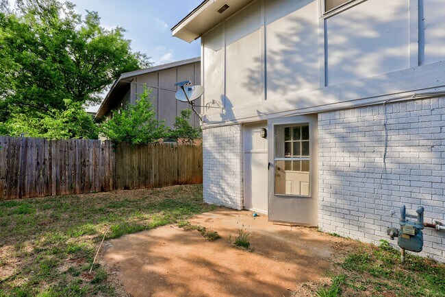 Photo - Charming Duplex with Fireplace and Prime Location Near Lake Hefner