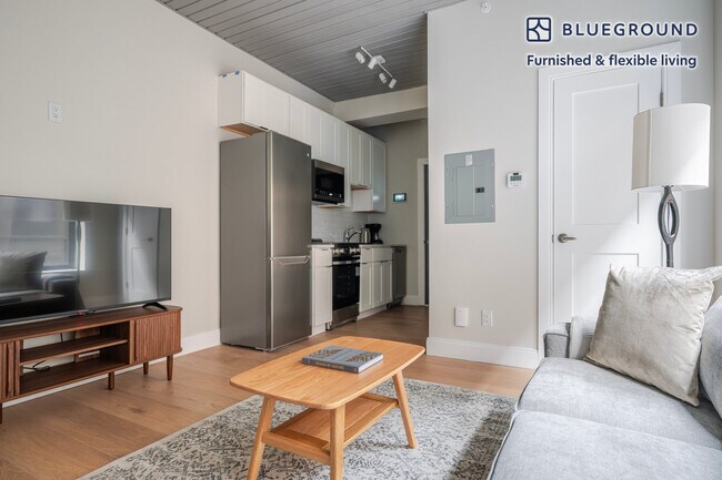 Photo - 44 Bromfield St Unit SI FL5-ID1308