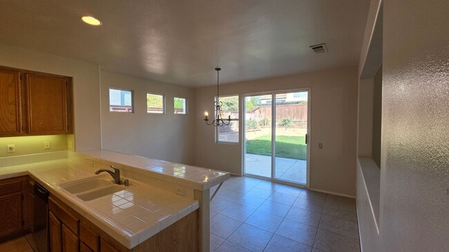 Photo - Paseo del Sol 3 bedroom