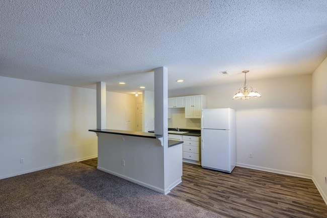 Photo - Arbor Square