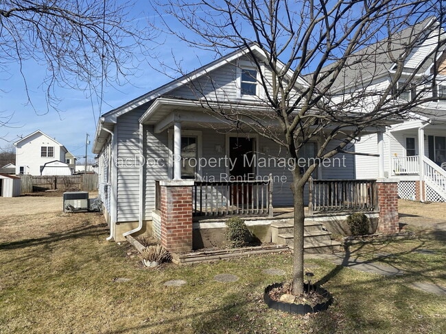 Building Photo - 138 Mansfield St