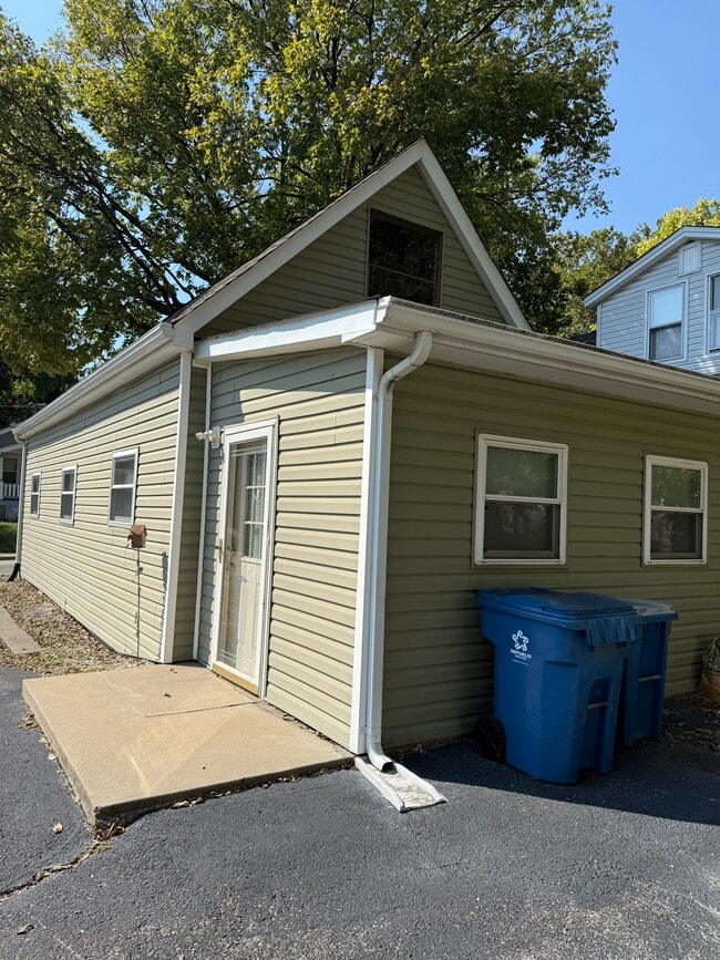 Photo - 414 Morgan St