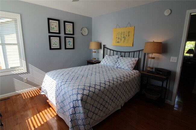 Photo - 5732 E Lake Rd