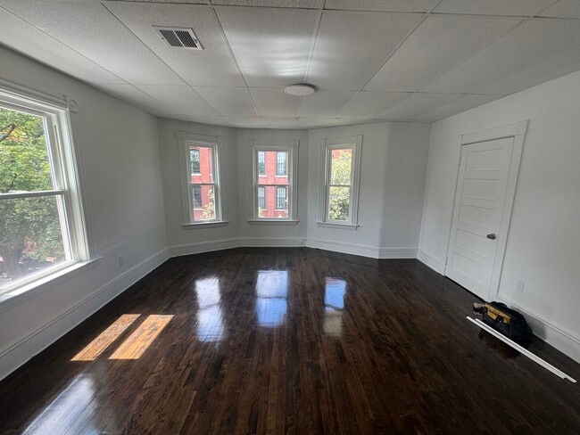 Bedroom 1 - 25 Wyman St