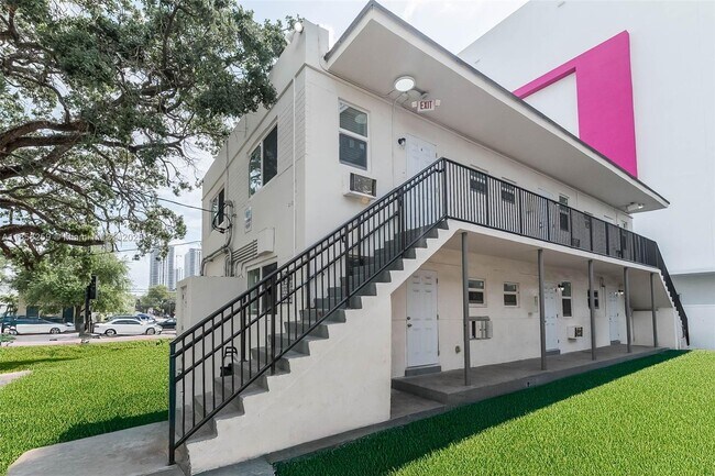 Photo - 212 NW 15th St Unidad 2