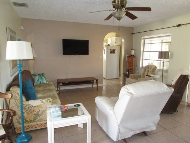 Photo - 2641 Greenacre Dr