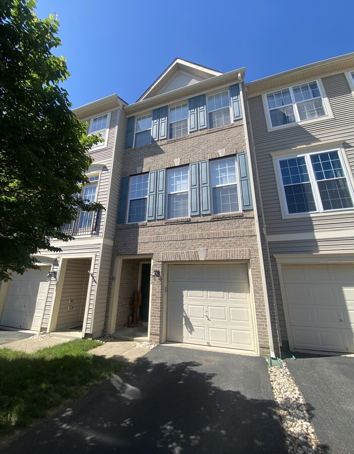 Photo - 15651 John Diskin Cir