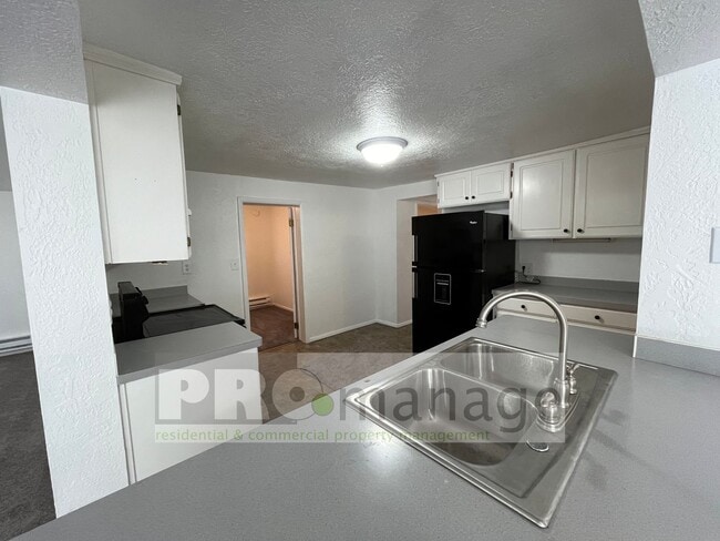 Photo - 3b/1ba main level home