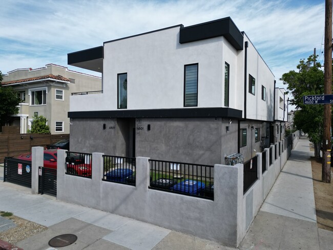 Photo - 4601 Pickford St Townhome