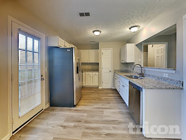 Photo - 4924 Nina Marie Ave