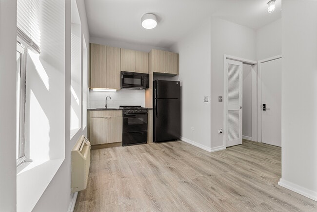 Photo - 4875 N Magnolia Ave