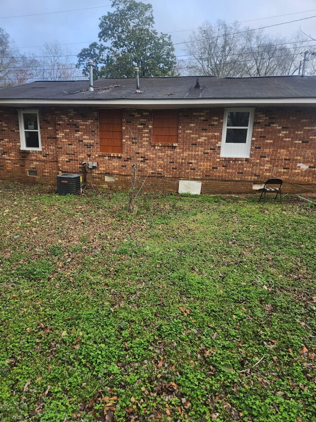 Photo - 8 Tuxedo Ave