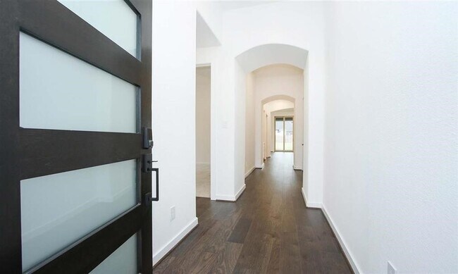 Photo - 9634 Wright Dr