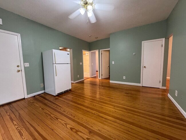 Photo - 171 Hunter St Unit 2