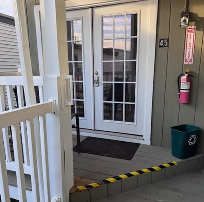 Photo - 12 G St Unidad 45