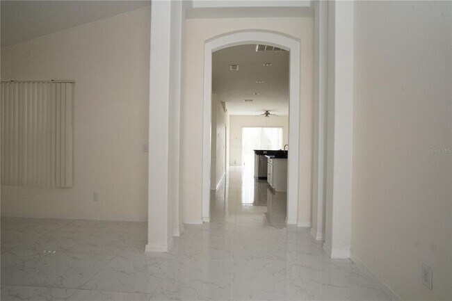 Photo - 248 Haversham Way