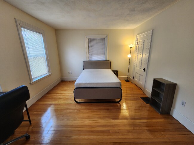66 Brook St Unit 2