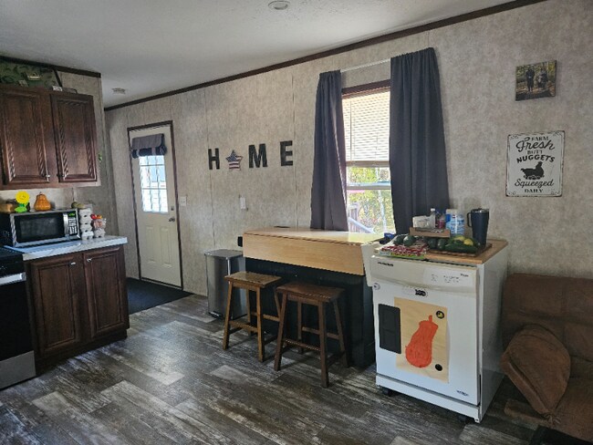 Photo - 128 Nelson Rd