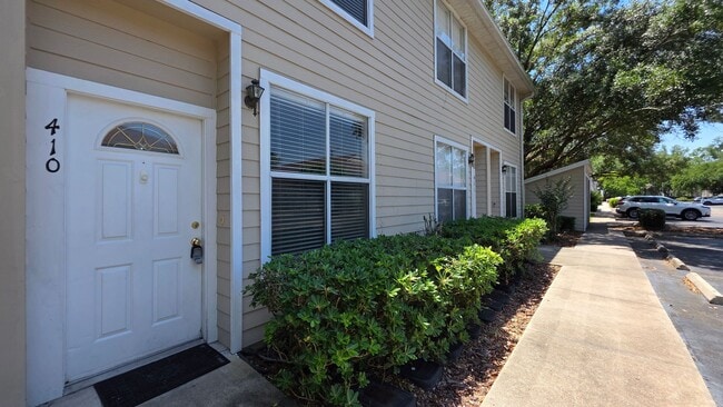 FOR RENT 2 bed 2.5 bath Condominium - FOR RENT 2 bed 2.5 bath Condominium