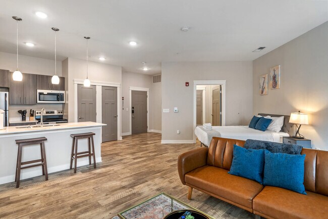 Building Photo - 530 Massachusetts Ave Rental