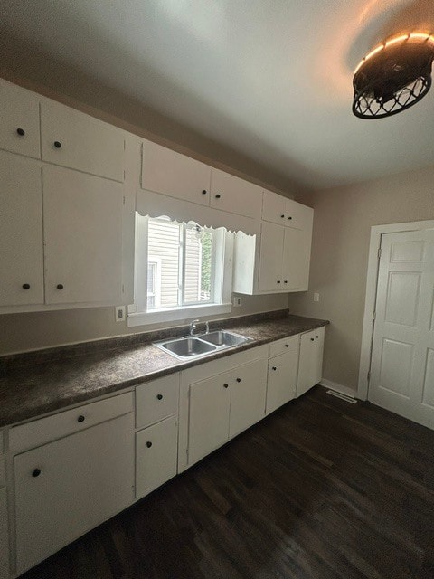 Photo - 935 Sixth St