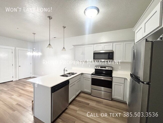 Photo - 3795 W 2280 N