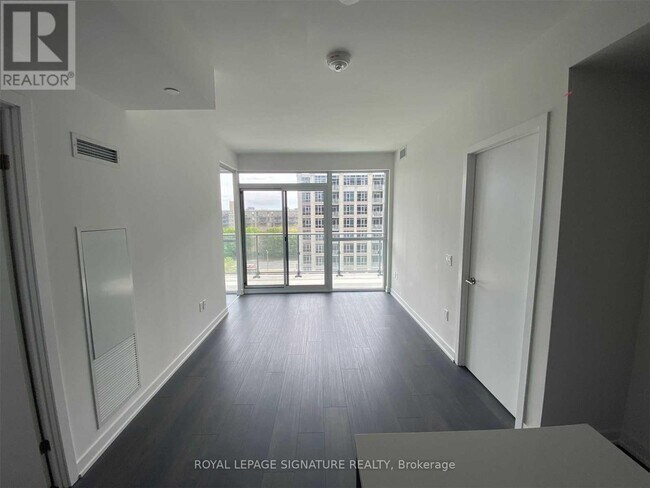 Photo - 38 Iannuzzi St Unit 810