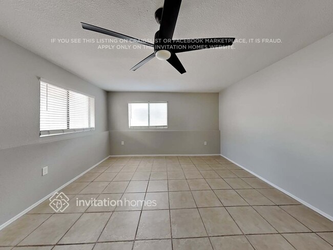 Photo - 1208 W Sand Hills Ct