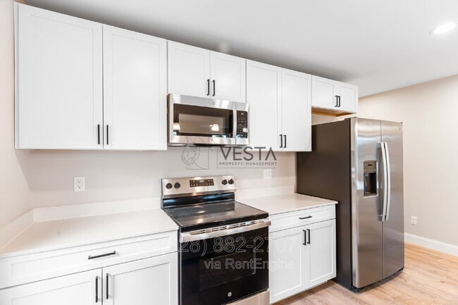 Photo - 4 Meadows Town Rd