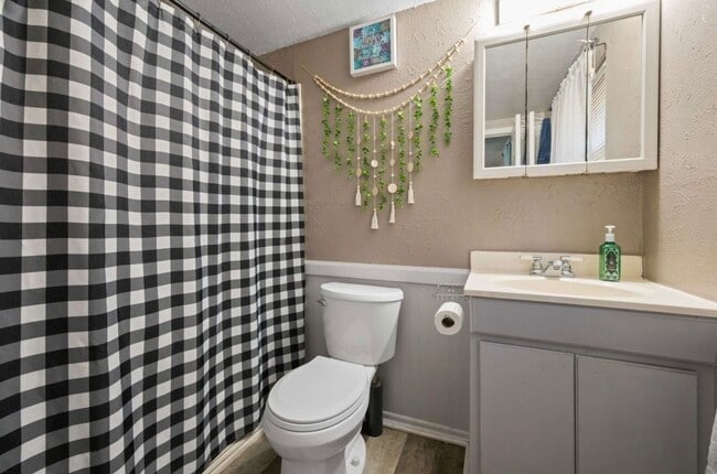 Photo - 3015 S Henderson Blvd