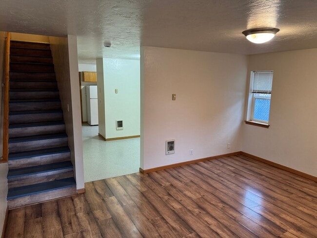 Photo - Updated 2 bedroom 1.5 bath duplex!