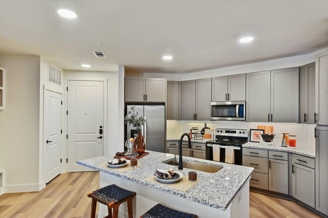 The Palo Apartments