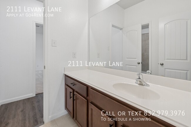 Photo - 2111 Levant Ln