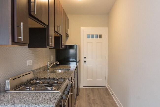 Photo - 706 W Brompton Ave Unidad 30