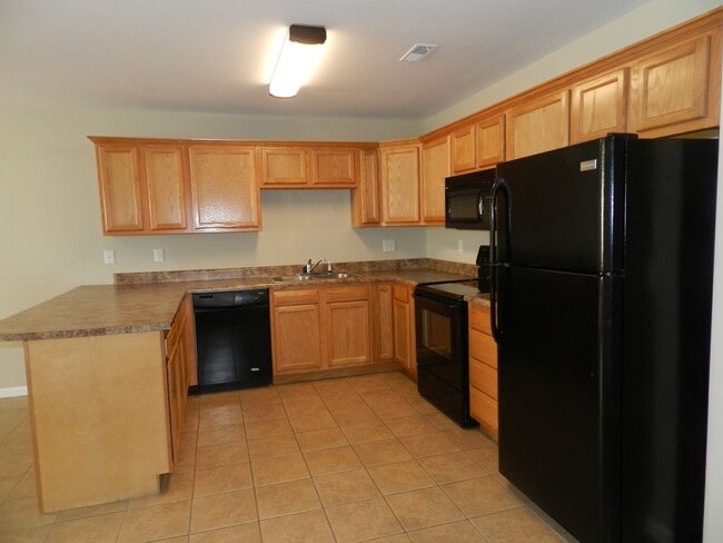 Photo - 107 Edna St Unit 107 Edna A