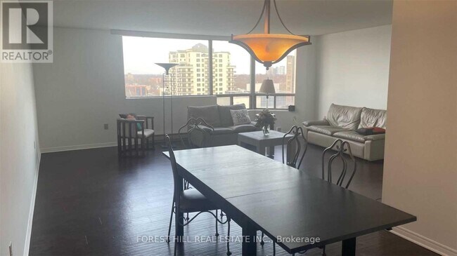 Photo - 695 Richmond St Unit 1111