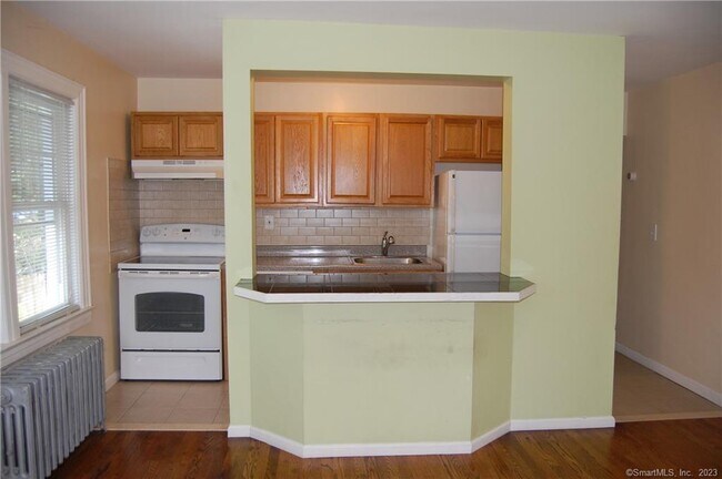 Photo - 14 Stark Pl Unit 1