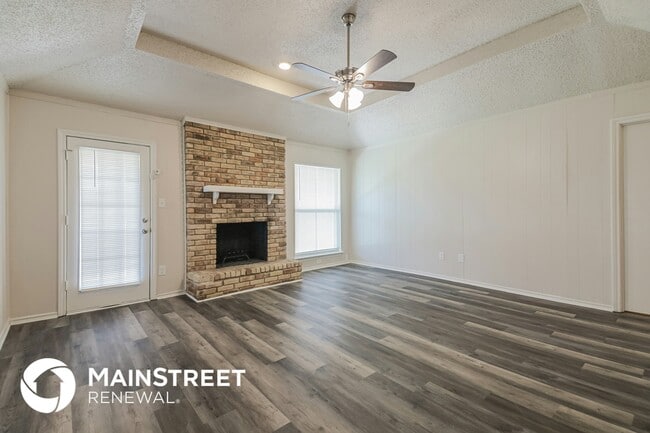 7310 Ridgeview Dr