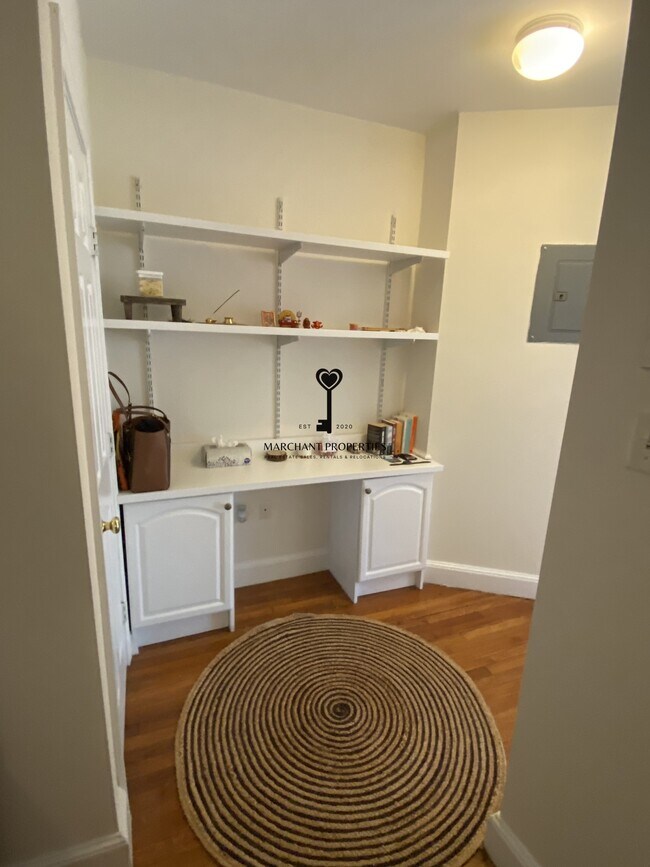 Photo - 17 Green St Unit 2